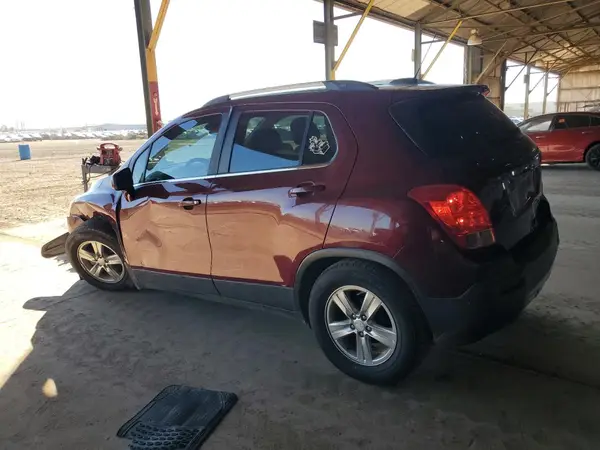 3GNCJLSB2GL215202 2016 CHEVROLET TRAX - Image 2
