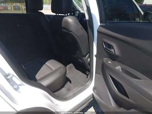 3GNCJLSB2GL233764 2016 CHEVROLET TRAX - Image 8