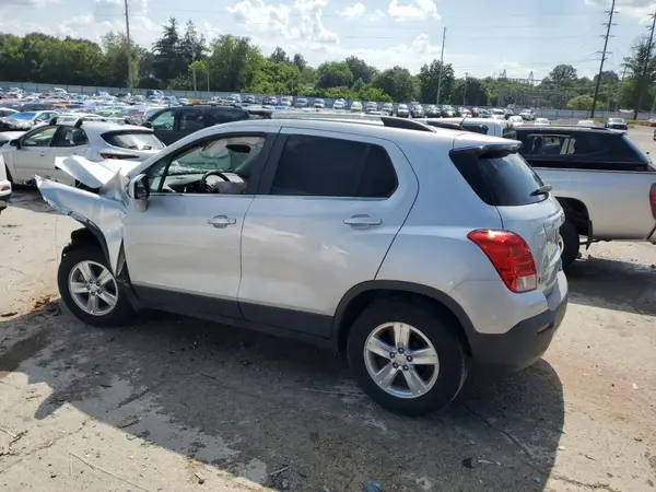 3GNCJLSB2GL238138 2016 CHEVROLET TRAX - Image 2
