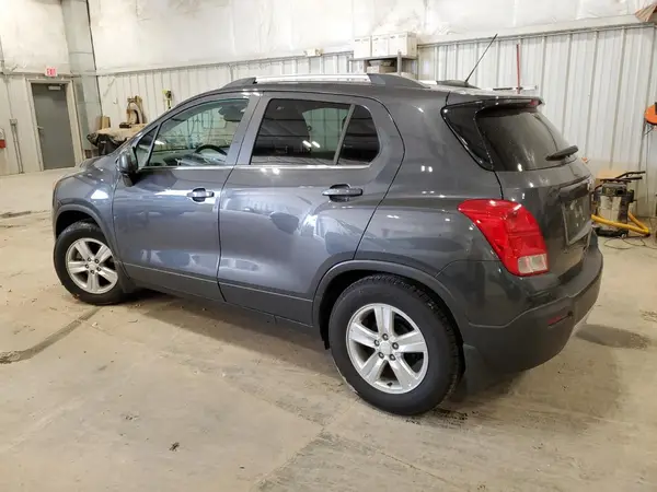 3GNCJLSB2GL245476 2016 CHEVROLET TRAX - Image 2