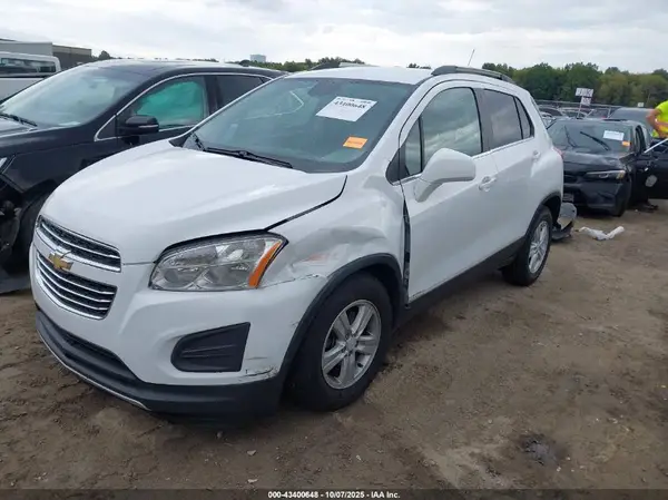 3GNCJLSB2GL253948 2016 CHEVROLET TRAX - Image 2