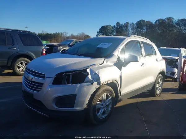 3GNCJLSB2GL254856 2016 CHEVROLET TRAX - Image 2