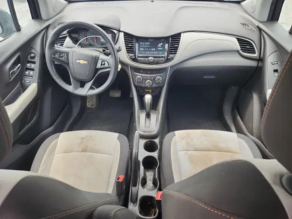 3GNCJLSB2HL159263 2017 CHEVROLET TRAX - Image 8
