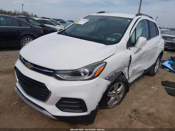 3GNCJLSB2HL162583 2017 CHEVROLET TRAX - Image 2