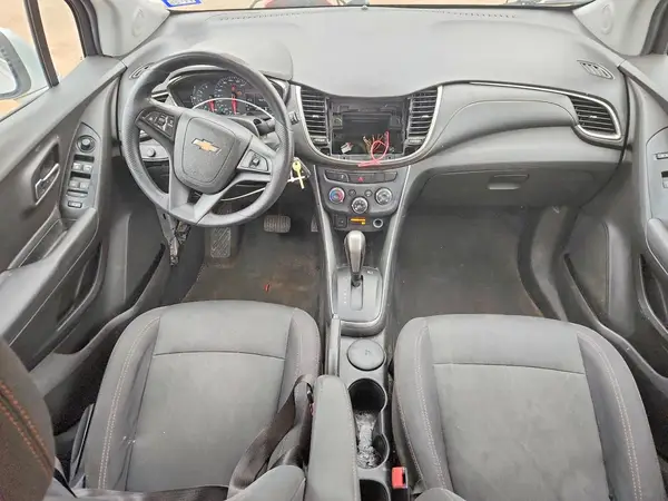 3GNCJLSB2HL164074 2017 CHEVROLET TRAX - Image 8