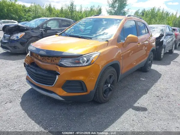 3GNCJLSB2HL171655 2017 CHEVROLET TRAX - Image 2