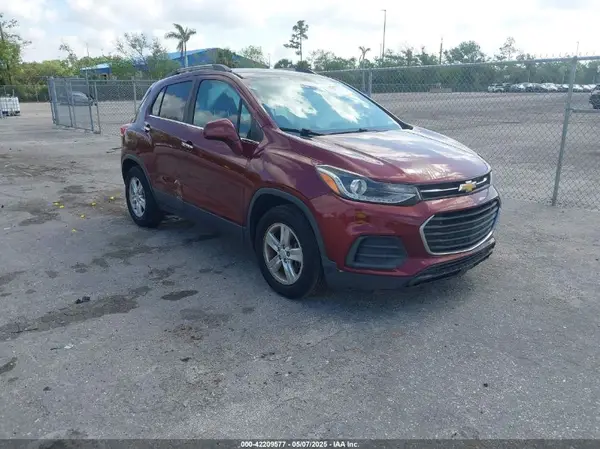 3GNCJLSB2HL181974 2017 CHEVROLET TRAX - Image 1