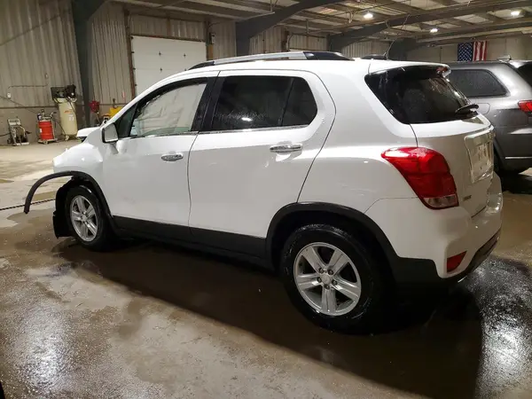 3GNCJLSB2HL194899 2017 CHEVROLET TRAX - Image 2