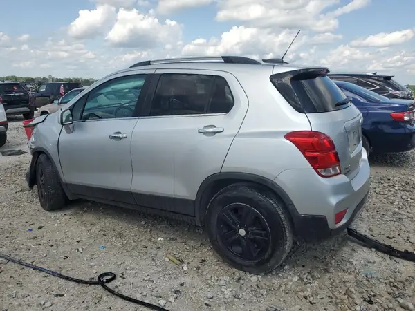 3GNCJLSB2HL209319 2017 CHEVROLET TRAX - Image 2