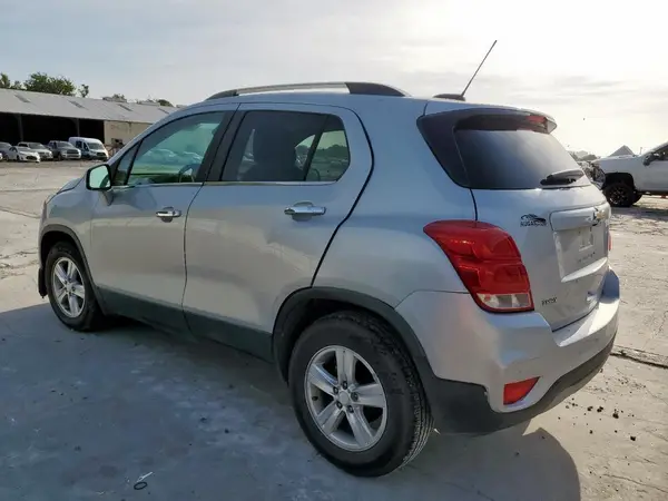 3GNCJLSB2HL222894 2017 CHEVROLET TRAX - Image 2