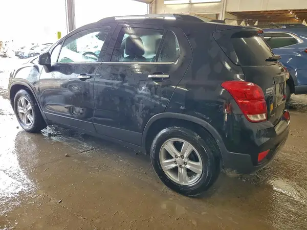 3GNCJLSB2HL236035 2017 CHEVROLET TRAX - Image 2