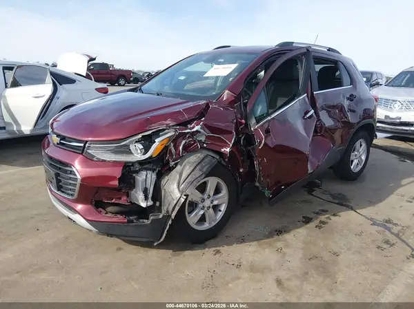 3GNCJLSB2HL236875 2017 CHEVROLET TRAX - Image 2