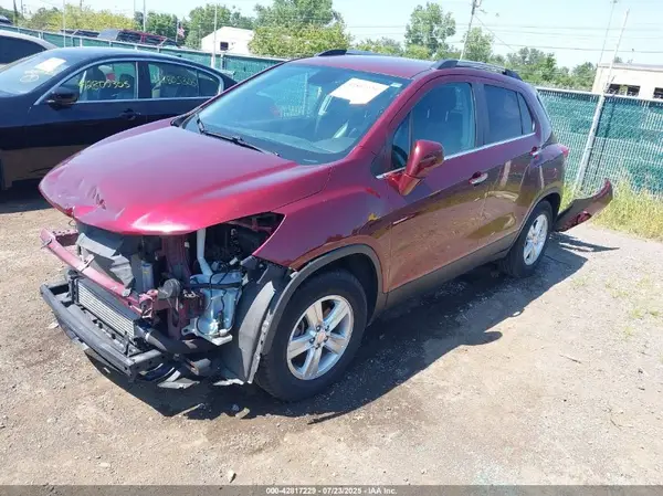 3GNCJLSB2HL251702 2017 CHEVROLET TRAX - Image 2