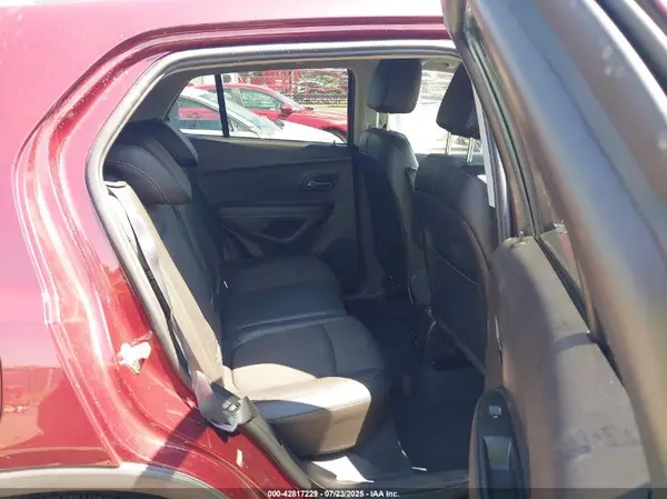 3GNCJLSB2HL251702 2017 CHEVROLET TRAX - Image 8