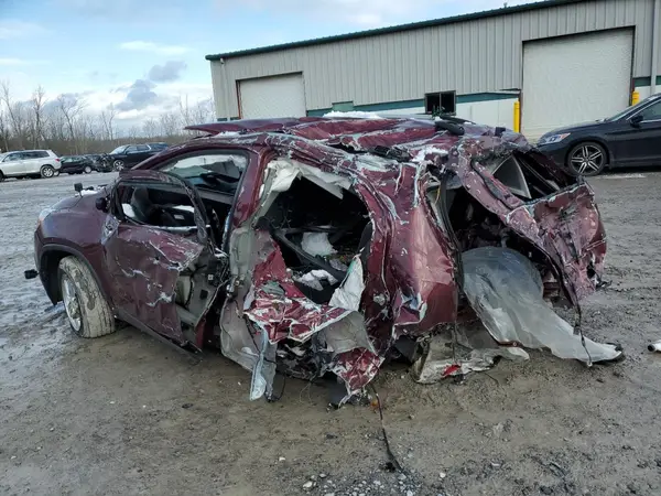 3GNCJLSB2HL268628 2017 CHEVROLET TRAX - Image 2