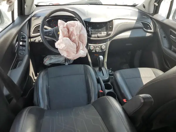 3GNCJLSB2JL173427 2018 CHEVROLET TRAX - Image 8