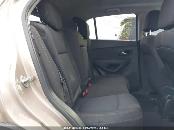 3GNCJLSB2JL189899 2018 CHEVROLET TRAX - Image 8