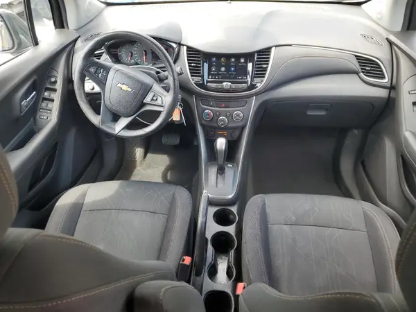 3GNCJLSB2JL238258 2018 CHEVROLET TRAX - Image 8