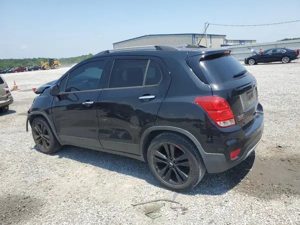 3GNCJLSB2JL242990 2018 CHEVROLET TRAX - Image 2