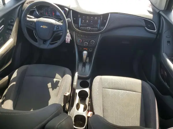 3GNCJLSB2JL263080 2018 CHEVROLET TRAX - Image 8