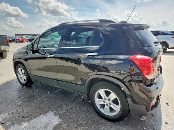 3GNCJLSB2JL263418 2018 CHEVROLET TRAX - Image 2