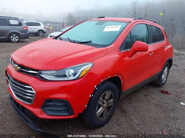 3GNCJLSB2JL274693 2018 CHEVROLET TRAX - Image 2