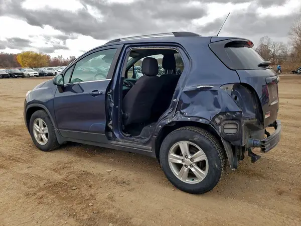 3GNCJLSB2JL302461 2018 CHEVROLET TRAX - Image 2