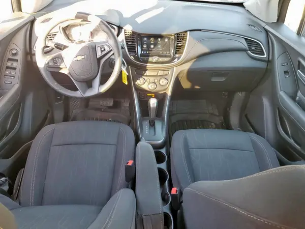 3GNCJLSB2JL323665 2018 CHEVROLET TRAX - Image 8