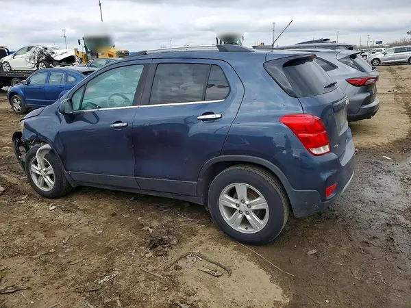 3GNCJLSB2JL343060 2018 CHEVROLET TRAX - Image 2