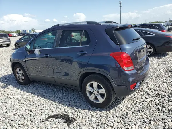 3GNCJLSB2JL379301 2018 CHEVROLET TRAX - Image 2