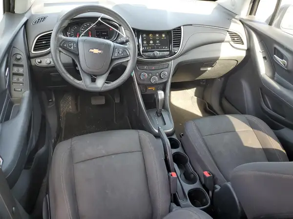 3GNCJLSB2JL379301 2018 CHEVROLET TRAX - Image 8