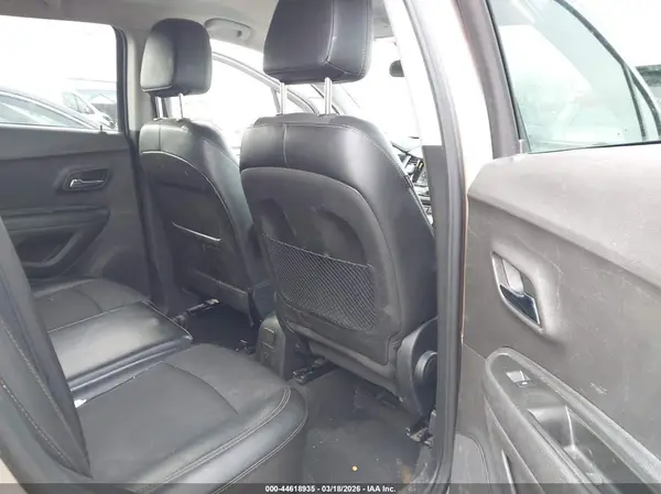 3GNCJLSB2JL415505 2018 CHEVROLET TRAX - Image 8