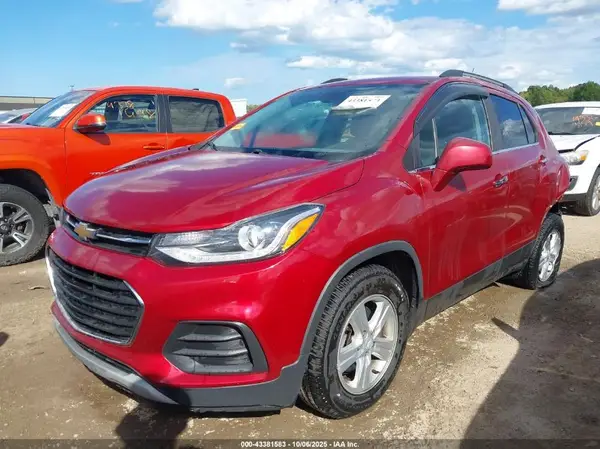 3GNCJLSB2JL417710 2018 CHEVROLET TRAX - Image 2