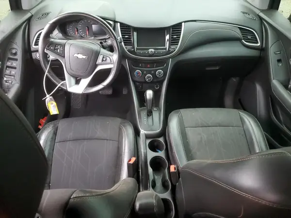 3GNCJLSB2KL137500 2019 CHEVROLET TRAX - Image 8