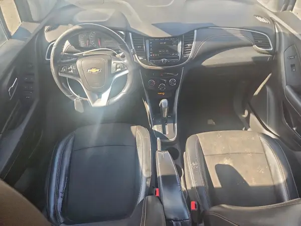 3GNCJLSB2KL145502 2019 CHEVROLET TRAX - Image 8