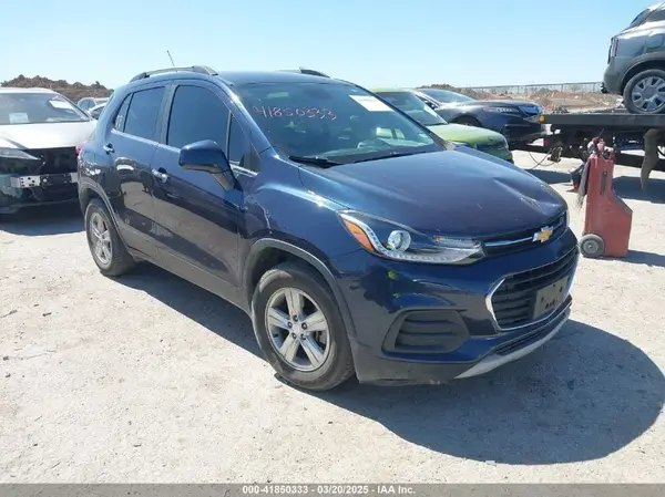 3GNCJLSB2KL171842 2019 CHEVROLET TRAX - Image 1