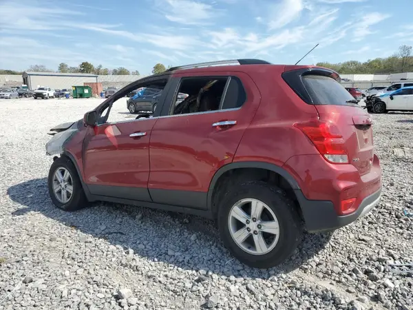 3GNCJLSB2KL207738 2019 CHEVROLET TRAX - Image 2