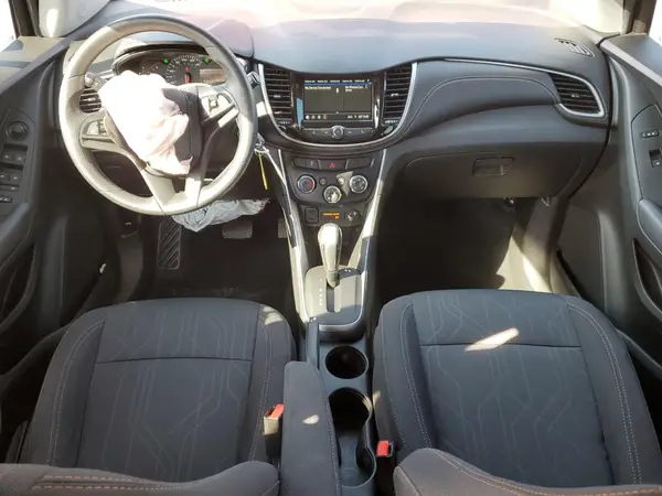 3GNCJLSB2KL213992 2019 CHEVROLET TRAX - Image 8