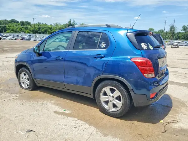 3GNCJLSB2KL222708 2019 CHEVROLET TRAX - Image 2