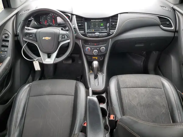 3GNCJLSB2KL242831 2019 CHEVROLET TRAX - Image 8