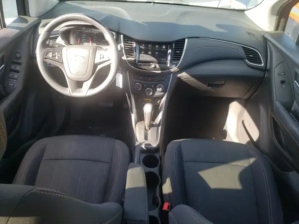 3GNCJLSB2KL274940 2019 CHEVROLET TRAX - Image 8