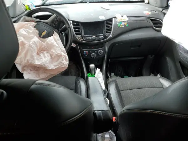 3GNCJLSB2KL296601 2019 CHEVROLET TRAX - Image 8