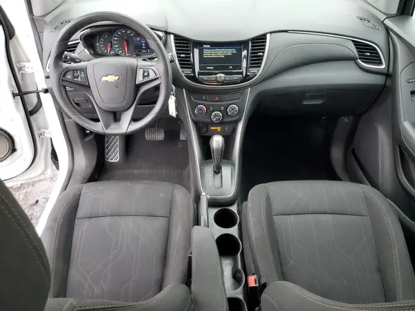 3GNCJLSB2KL326390 2019 CHEVROLET TRAX - Image 8