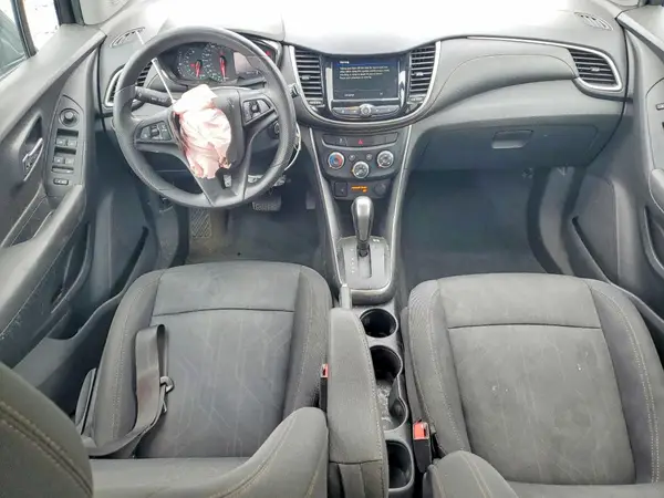3GNCJLSB2KL331265 2019 CHEVROLET TRAX - Image 8