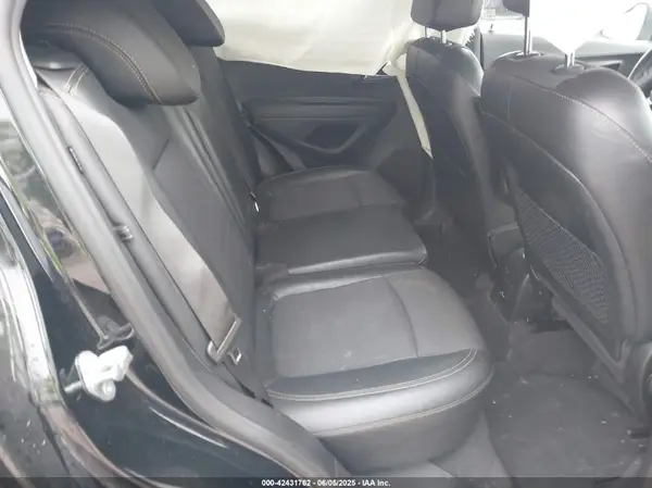 3GNCJLSB2KL339530 2019 CHEVROLET TRAX - Image 8