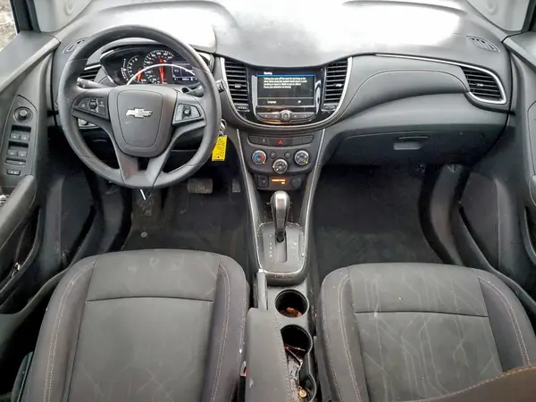 3GNCJLSB2KL343125 2019 CHEVROLET TRAX - Image 8