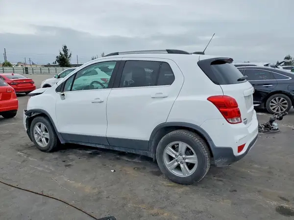 3GNCJLSB2KL351886 2019 CHEVROLET TRAX - Image 2