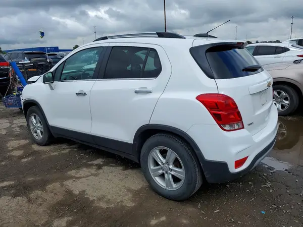 3GNCJLSB2KL356389 2019 CHEVROLET TRAX - Image 2