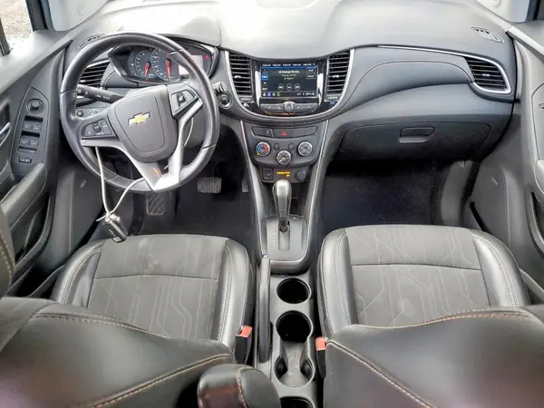 3GNCJLSB2KL357414 2019 CHEVROLET TRAX - Image 8