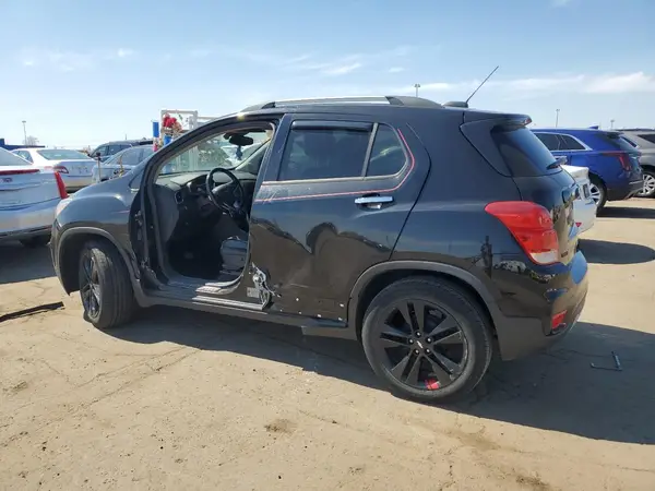 3GNCJLSB2KL377355 2019 CHEVROLET TRAX - Image 2